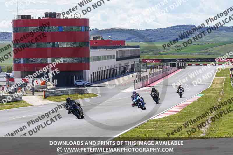 cadwell no limits trackday;cadwell park;cadwell park photographs;cadwell trackday photographs;enduro digital images;event digital images;eventdigitalimages;navarra;no limits trackdays;peter wileman photography;racing digital images;trackday digital images;trackday photos